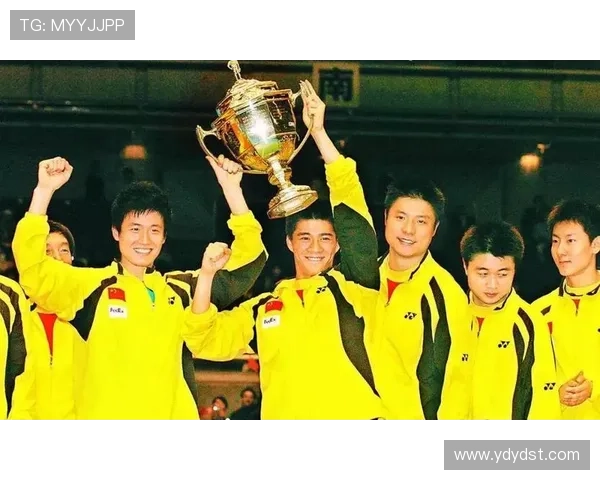 重庆羽毛球队在世界杯中的精彩表现与节奏掌控分析